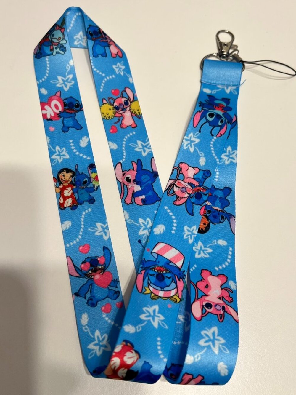 DISNEY’S Lilo Stitch & Angel Pin Trading Lanyard (BRAND NEW!)